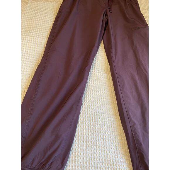 Eddie Bauer Outerwear Fleece Flannel Lined Camping Cargo Joggers Size 8 Purple - Picture 3 of 11